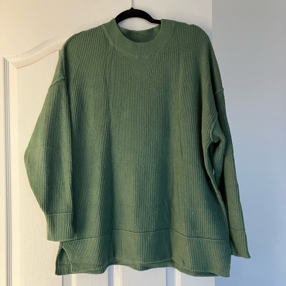Aerie Cozy Up Crewneck Sweater Oversized Sweater Green XS - Picture 2 of 4